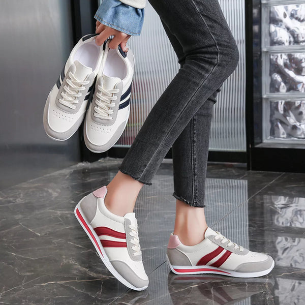 Round Toe Lace Up Sneakers - Lilixa.store