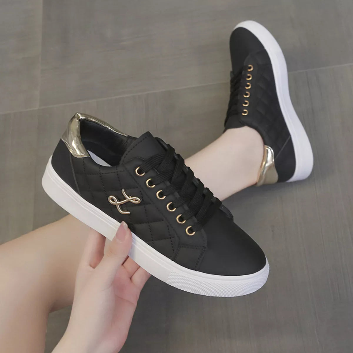Round Toe Lace Up Sneakers - Lilixa.store