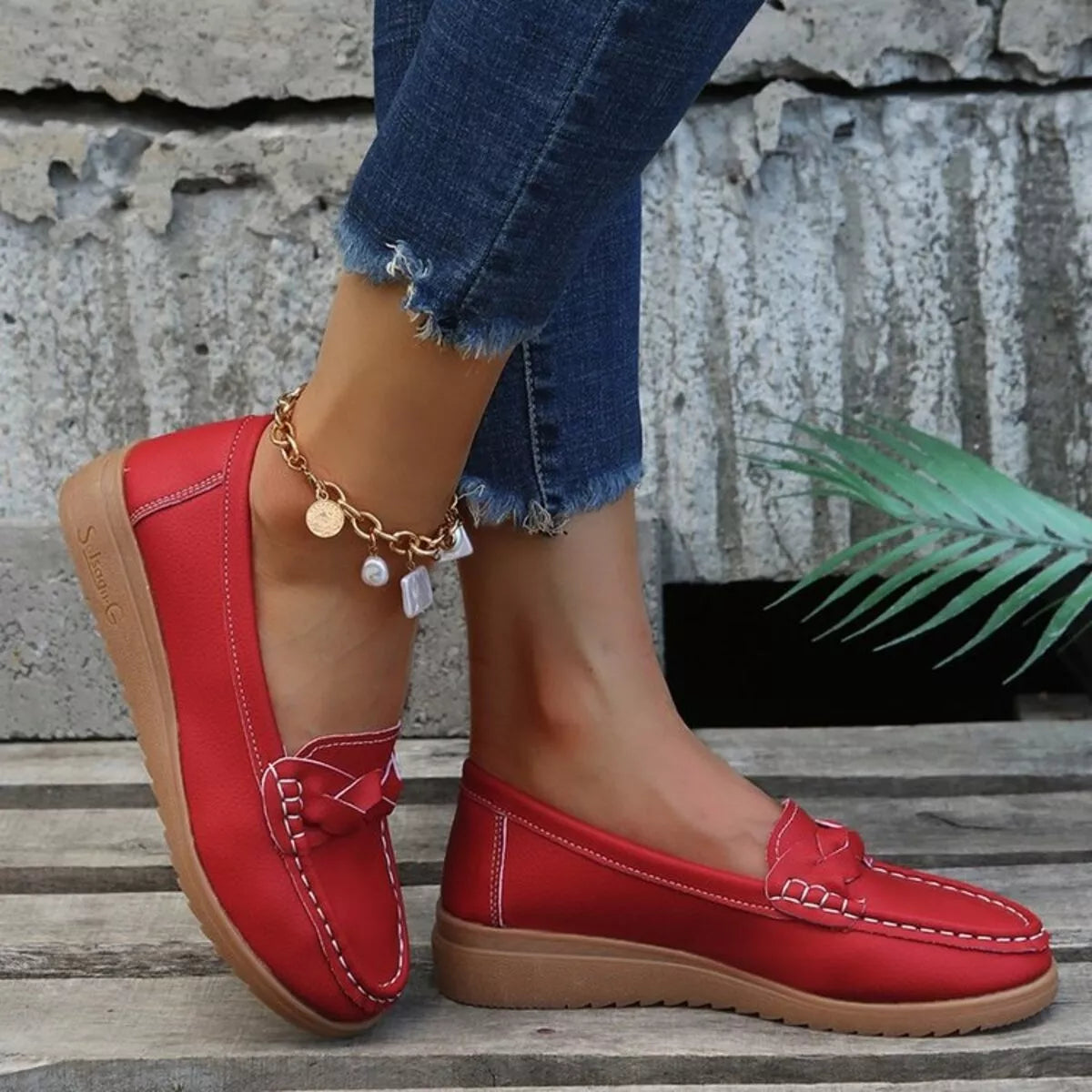 Round Toe Flats Slip-Ons - Lilixa.store