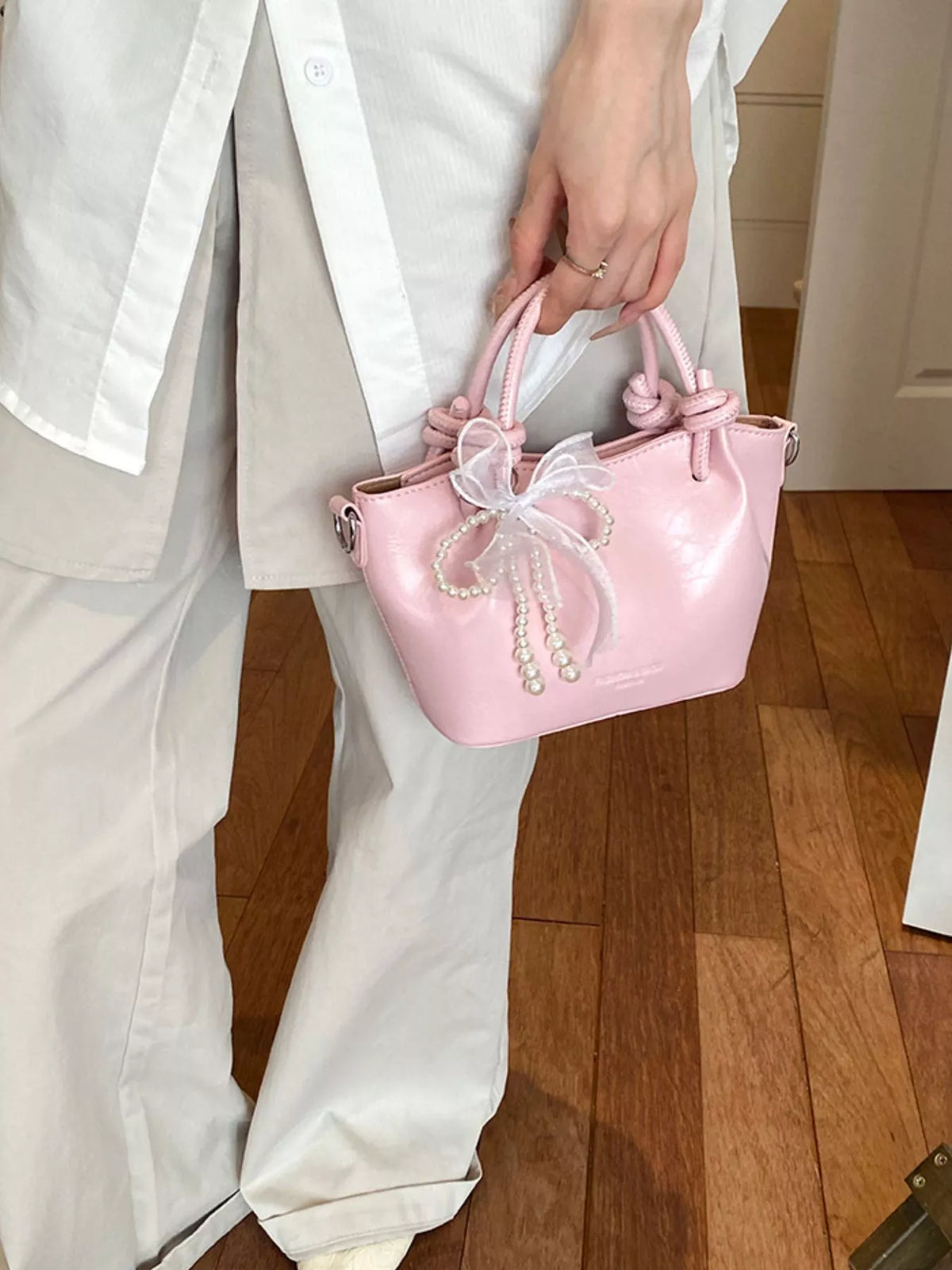 Bowknot Pearl Decor Crossbody Bag