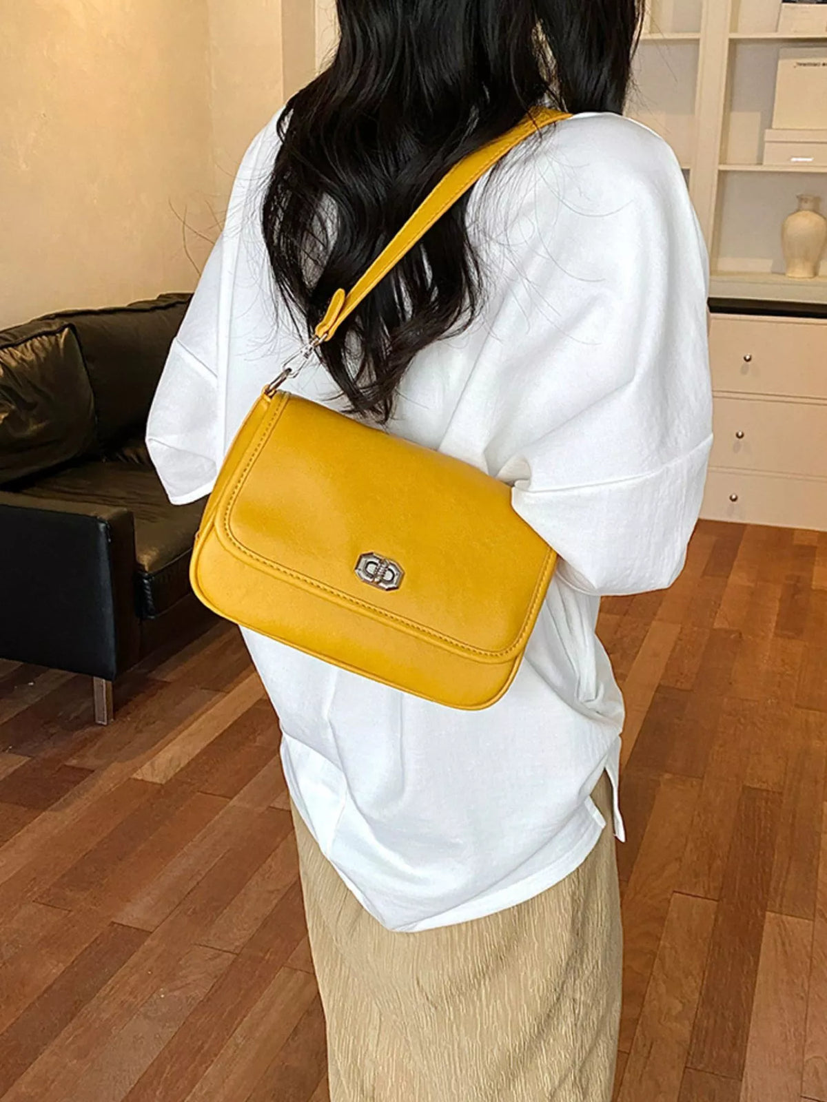 Twist Lock Flap Shoulder Bag - Lilixa.store