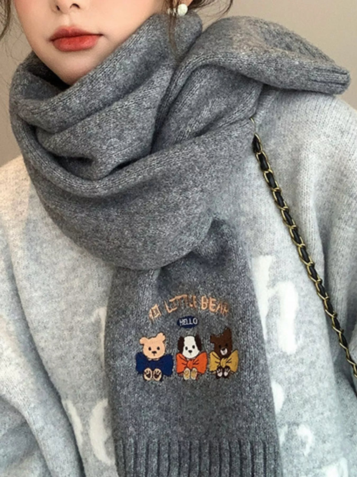 Embroidered Cartoon Warm Scarf - Lilixa.store