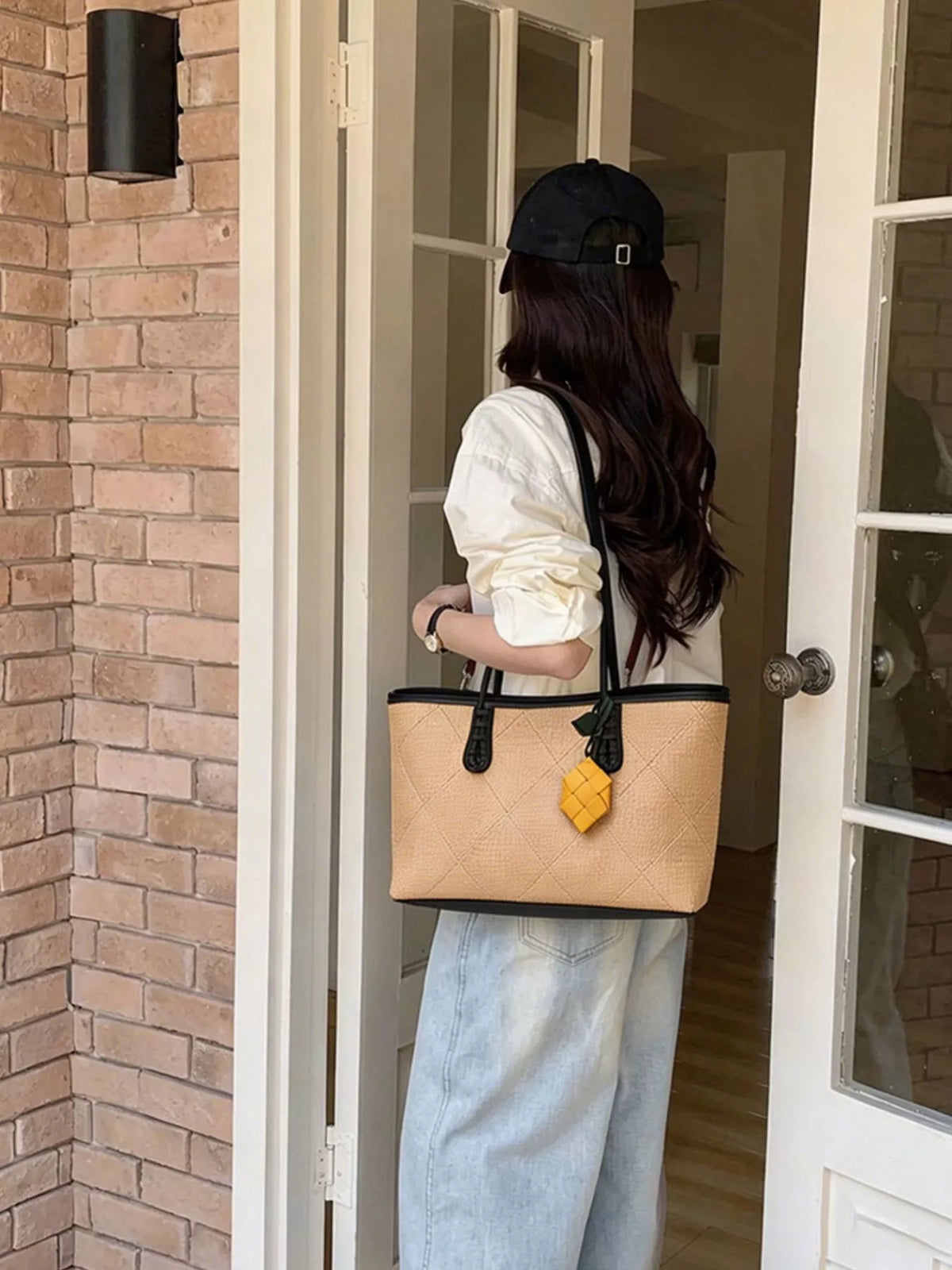 Contrast Trim Shoulder Bag - Lilixa.store