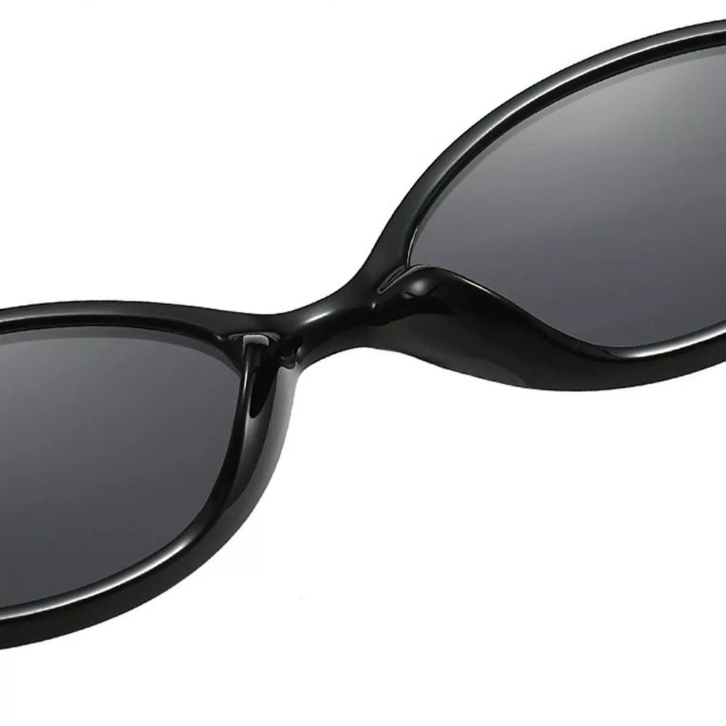 Oval Frame Tinted Lenses Sunglasses in Black, view 9