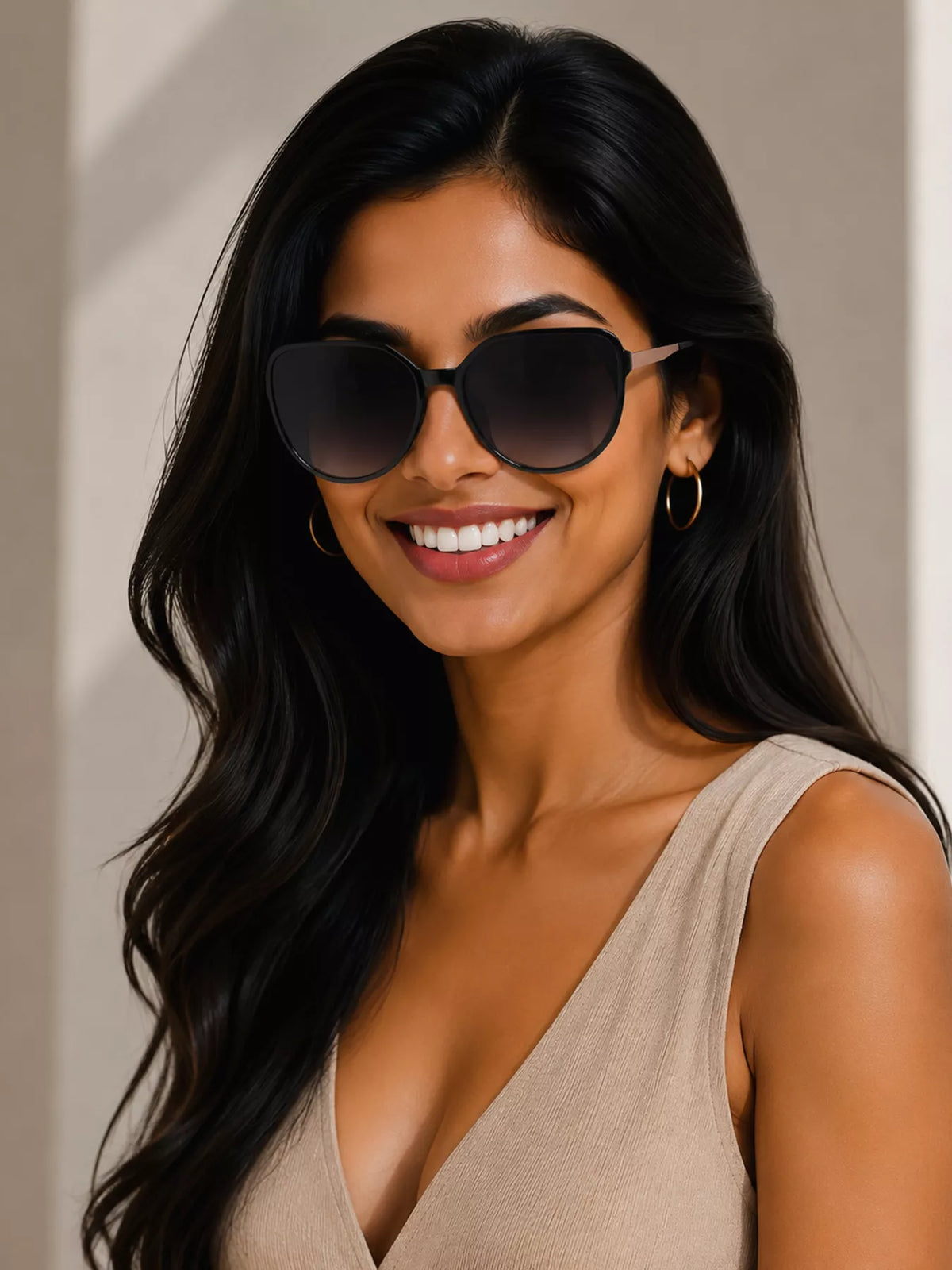 Chic Round Sunglasses with Metal Accents - Lilixa.store