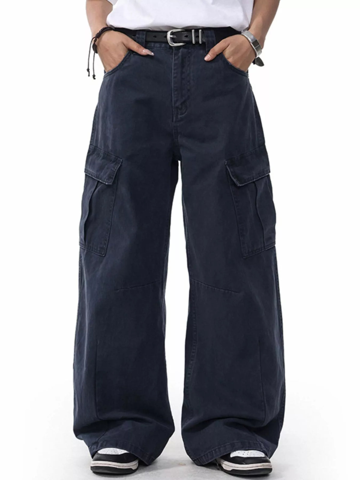 Men's Loose Fit Cargo Pants in Dark Navy
