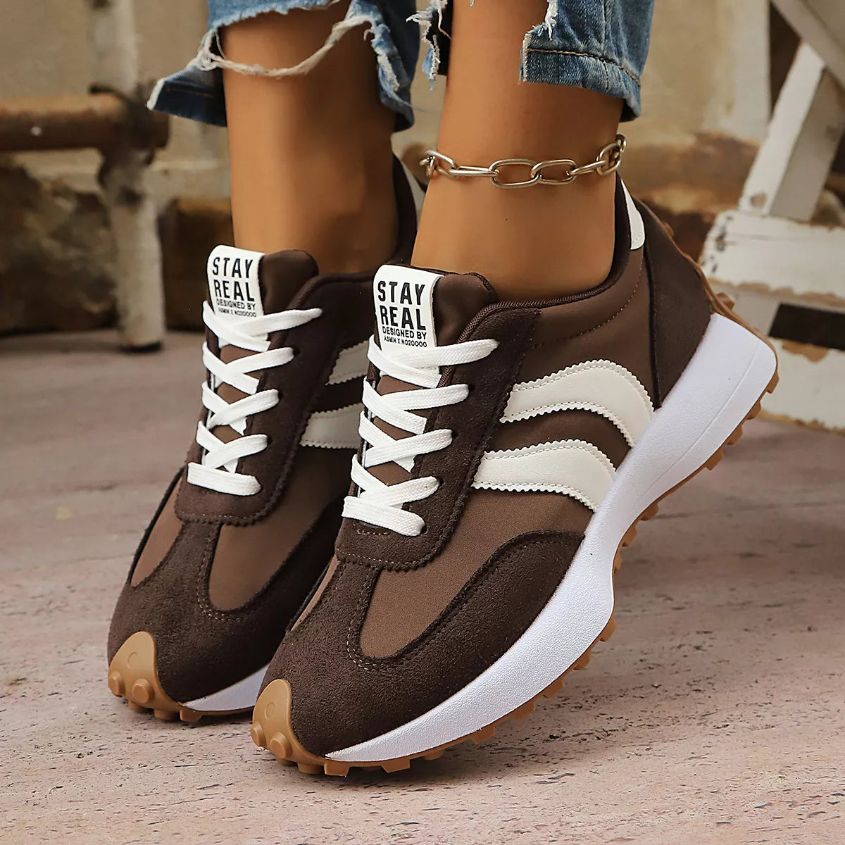 Round Toe Lace Up Sneakers