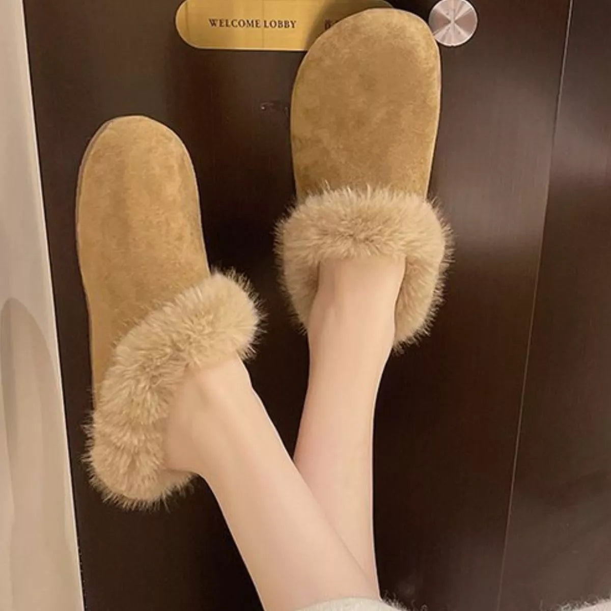 Fuzzy Plush Warm Indoor Slippers - Lilixa.store