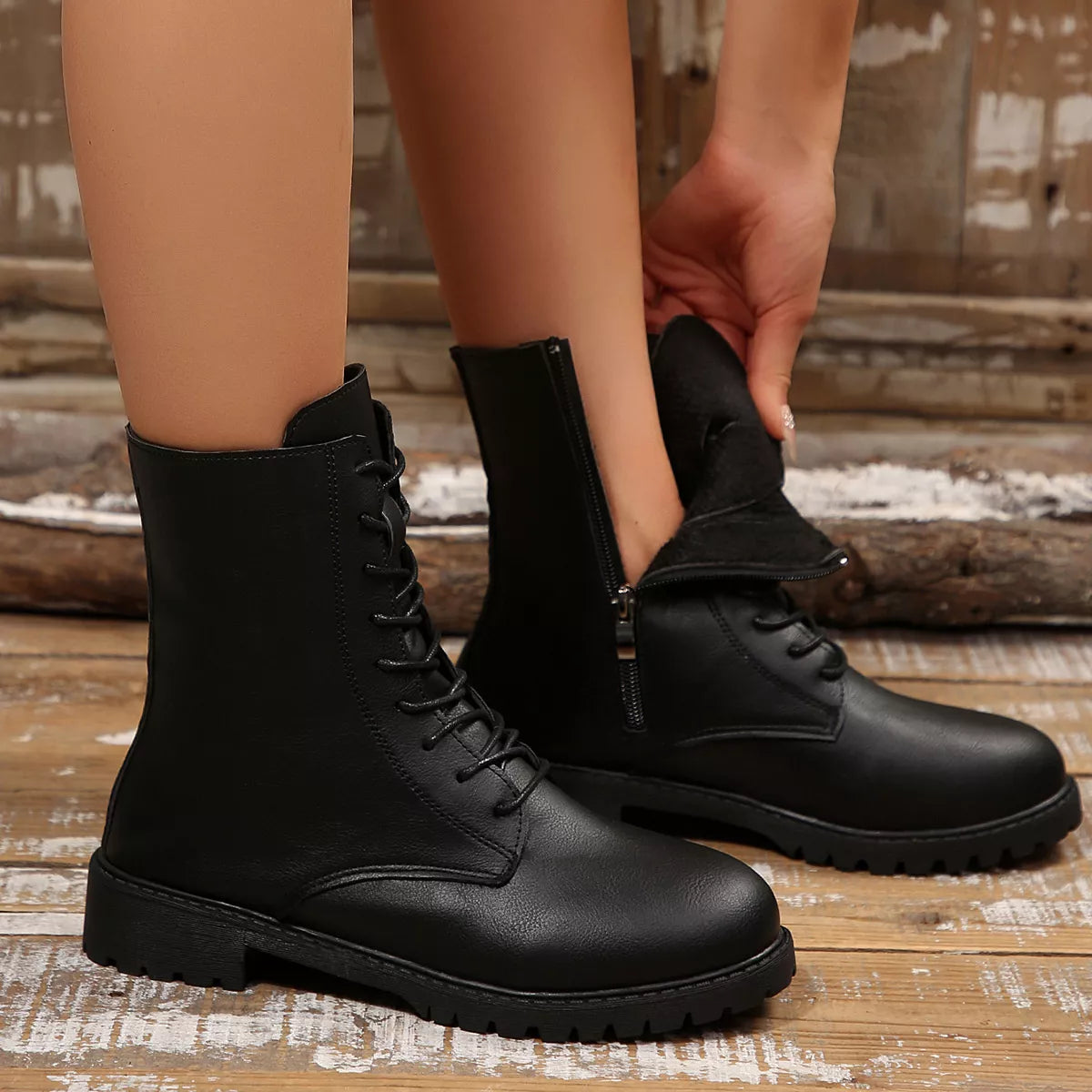 Round Toe Lace Up Boots