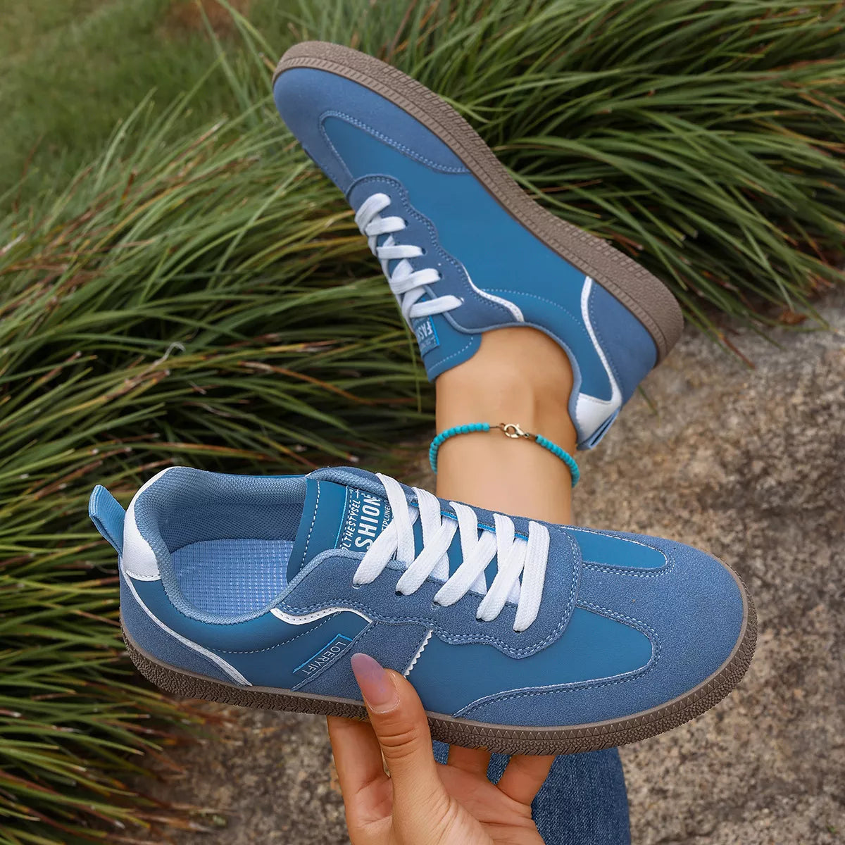 Round Toe Lace Up Sneakers - Lilixa.store
