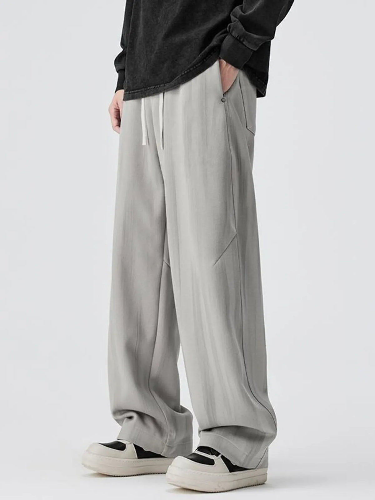 Men's Plus Size Relaxed Fit Drawstring Casual Pants in Light Gray