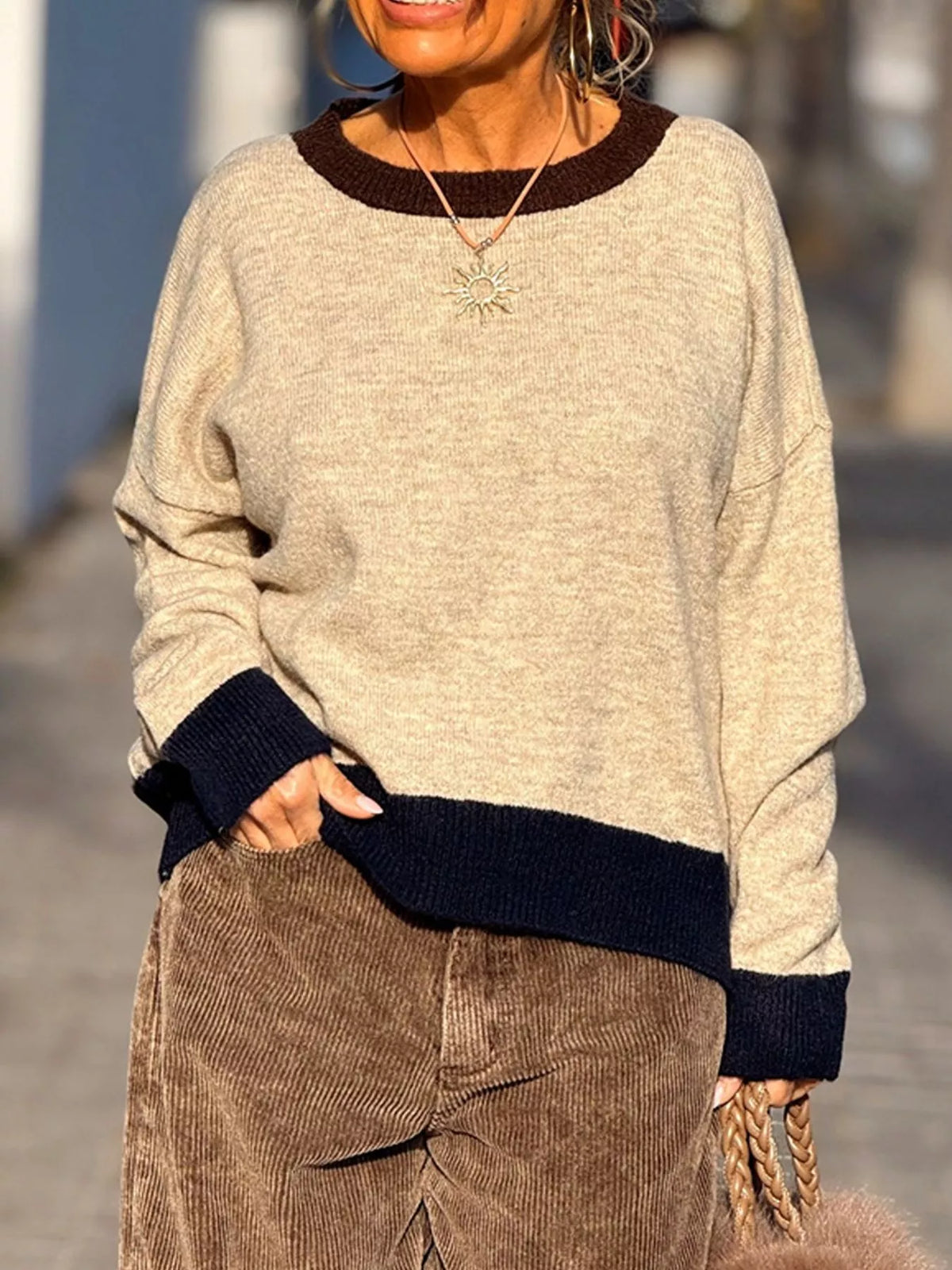 Contrast Trim Crew Neck Sweater - Lilixa.store