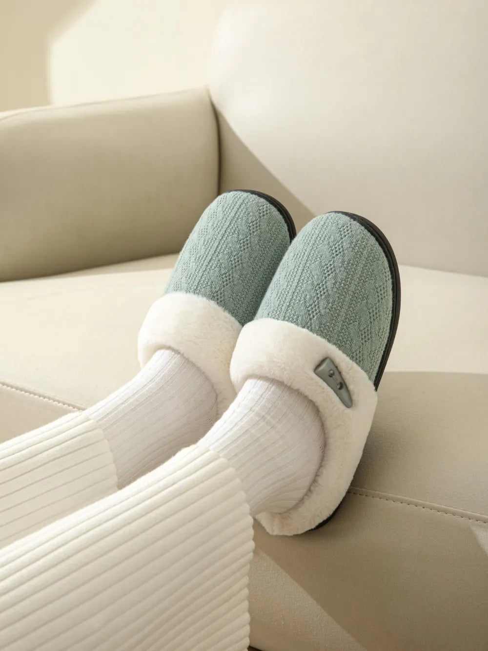 Horn Buckle Furry Texture Flat Slippers - Lilixa.store