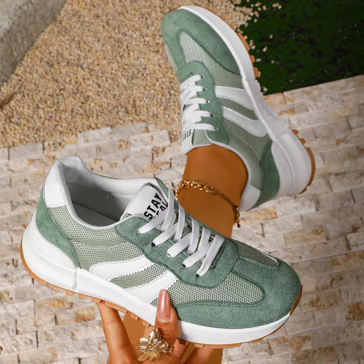 Round Toe Lace Up Sneakers - Lilixa.store