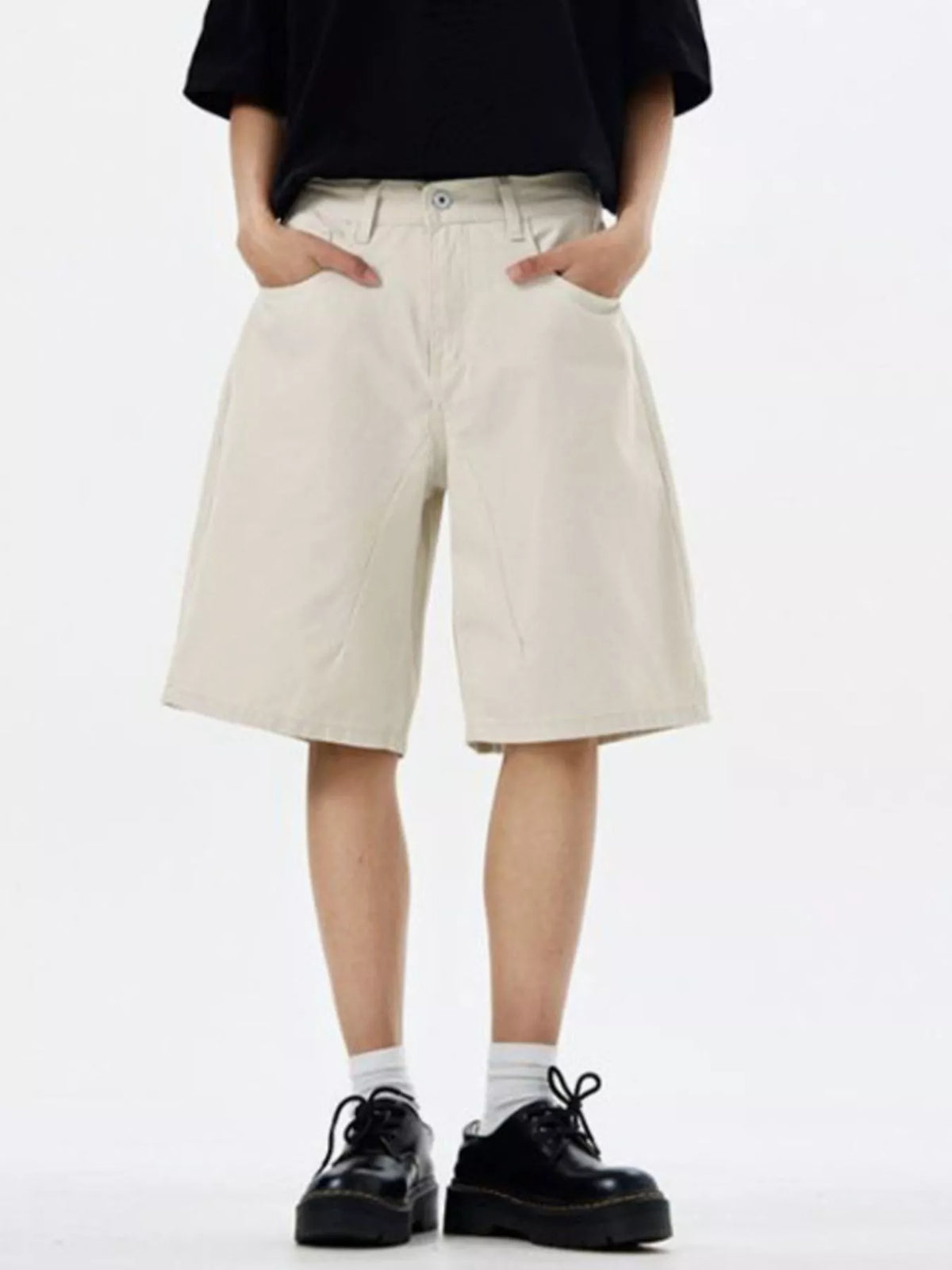 Men's Loose Fit Shorts in Off White