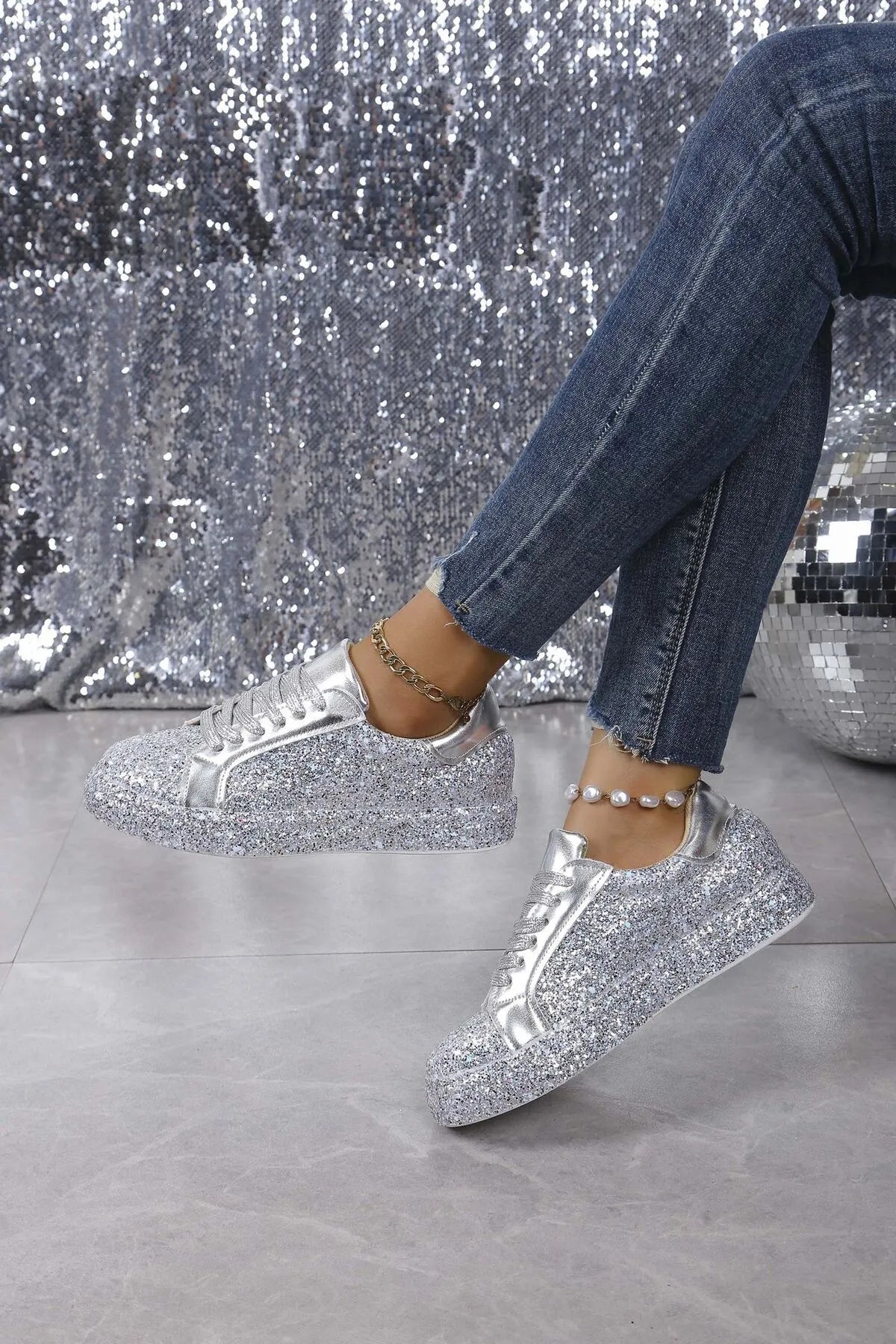 Glitter Sparkle Lace Up Sneakers in Silver