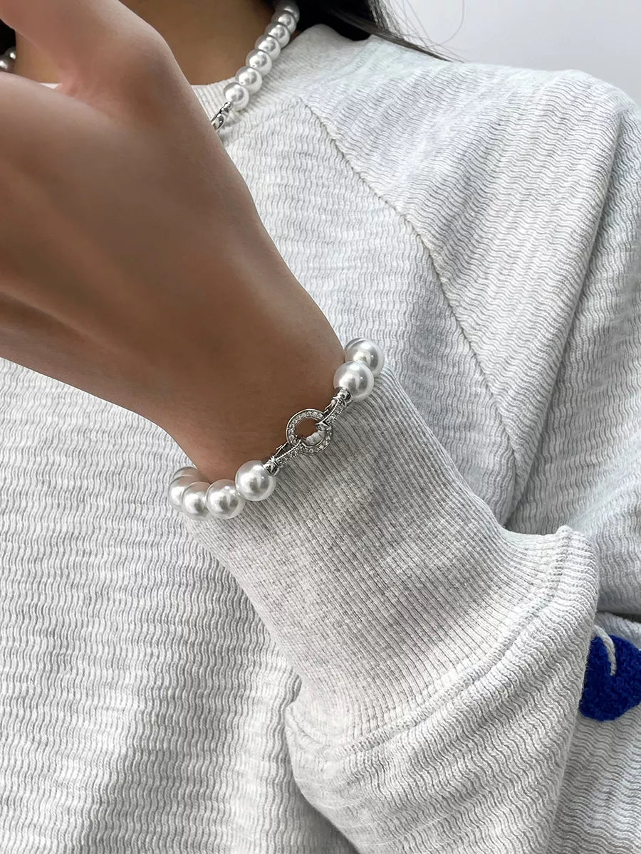Pearl Beaded Bracelet with Clasp - Lilixa.store