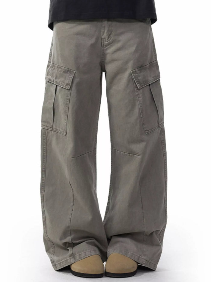 Men's Loose Fit Cargo Pants in Khaki