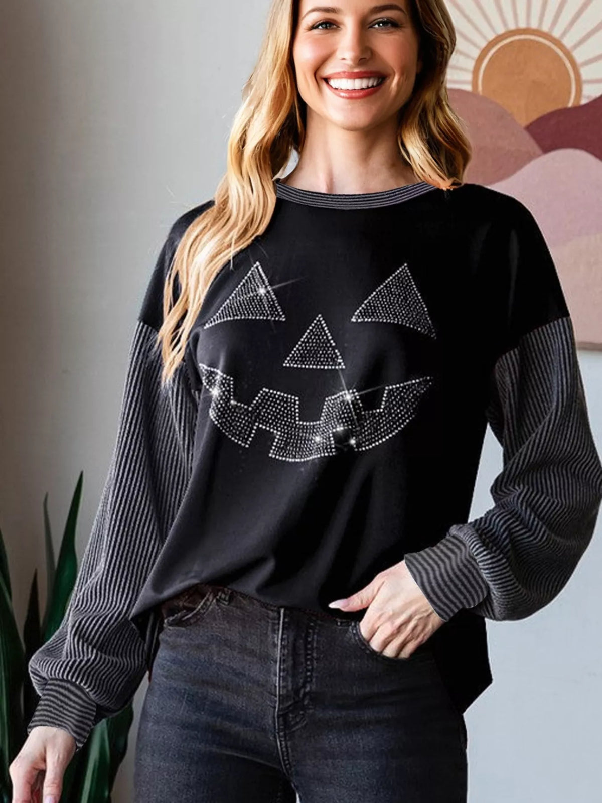 Halloween Rhinestone Pumpkin Face Contrast Ribbed Long Sleeve Patchwork Top - Lilixa.store