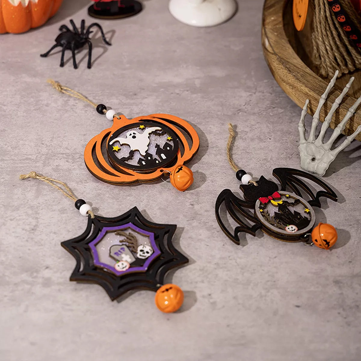 Halloween LED Lighted Wooden Hanging Decorative Ornaments Set - Lilixa.store