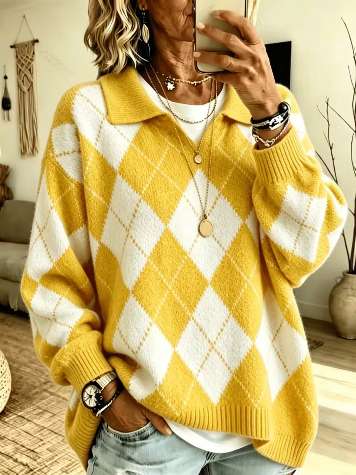 Argyle Pattern Collared Pullover Sweater in Yellow