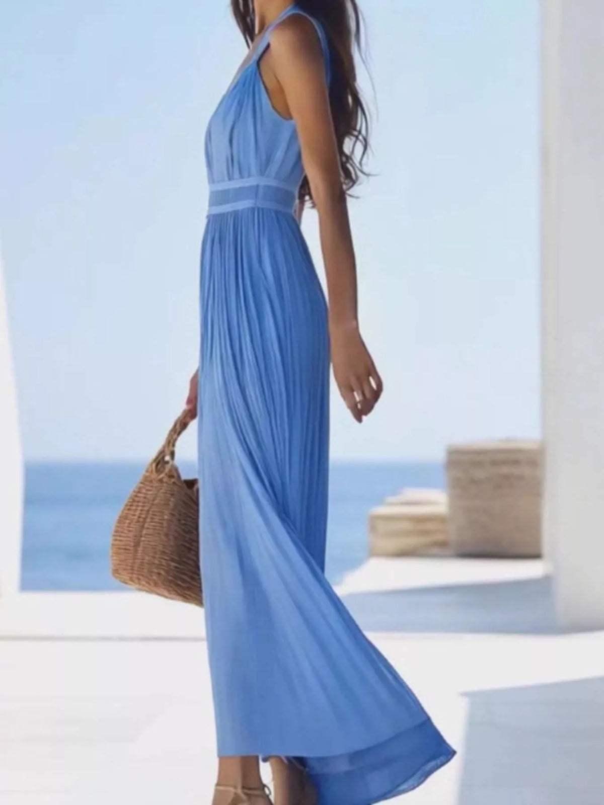 V-Neck Sleeveless Pleated Maxi Dress