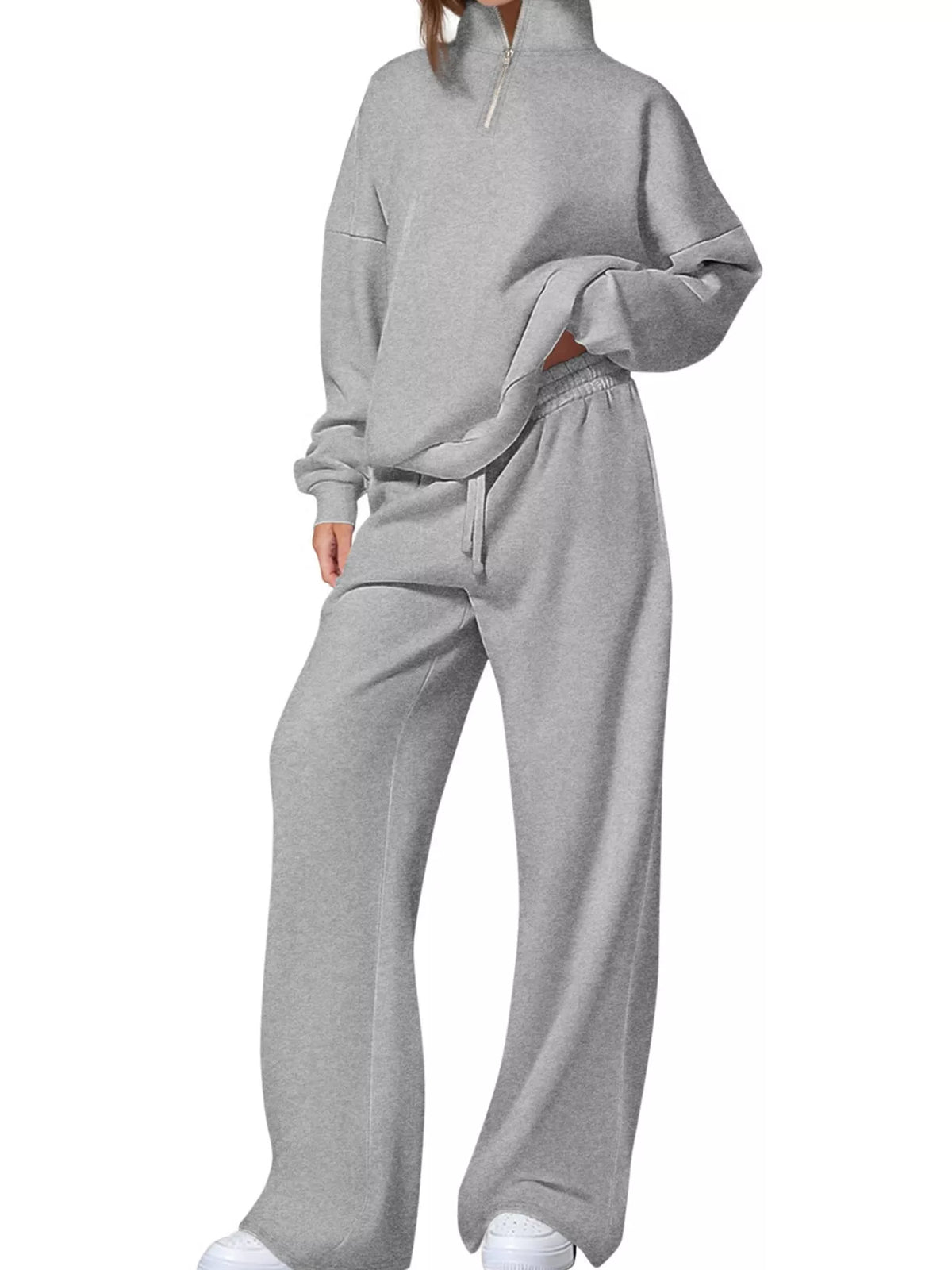 Half-Zip Sweatshirt and Wide-Leg Sweatpants Set in Light Gray