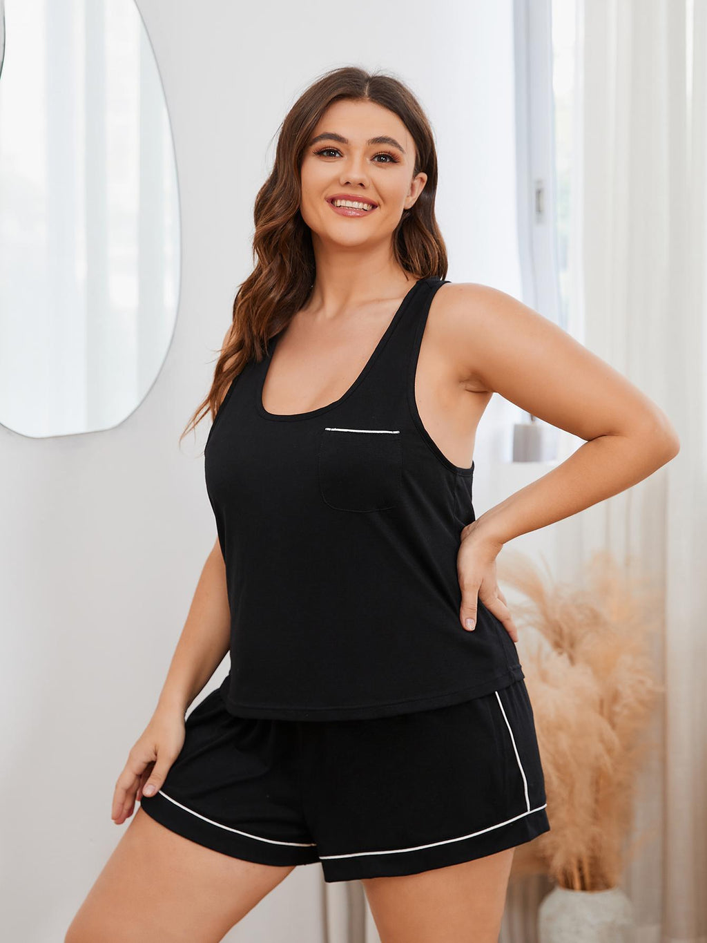 Plus Size Contrast Piping Racerback Tank and Shorts Lounge Set - Lilixa.store