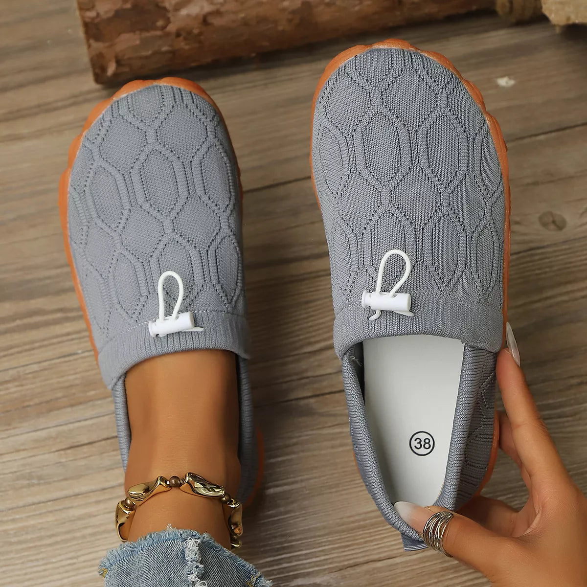 Round Toe Breathable Slip-Ons