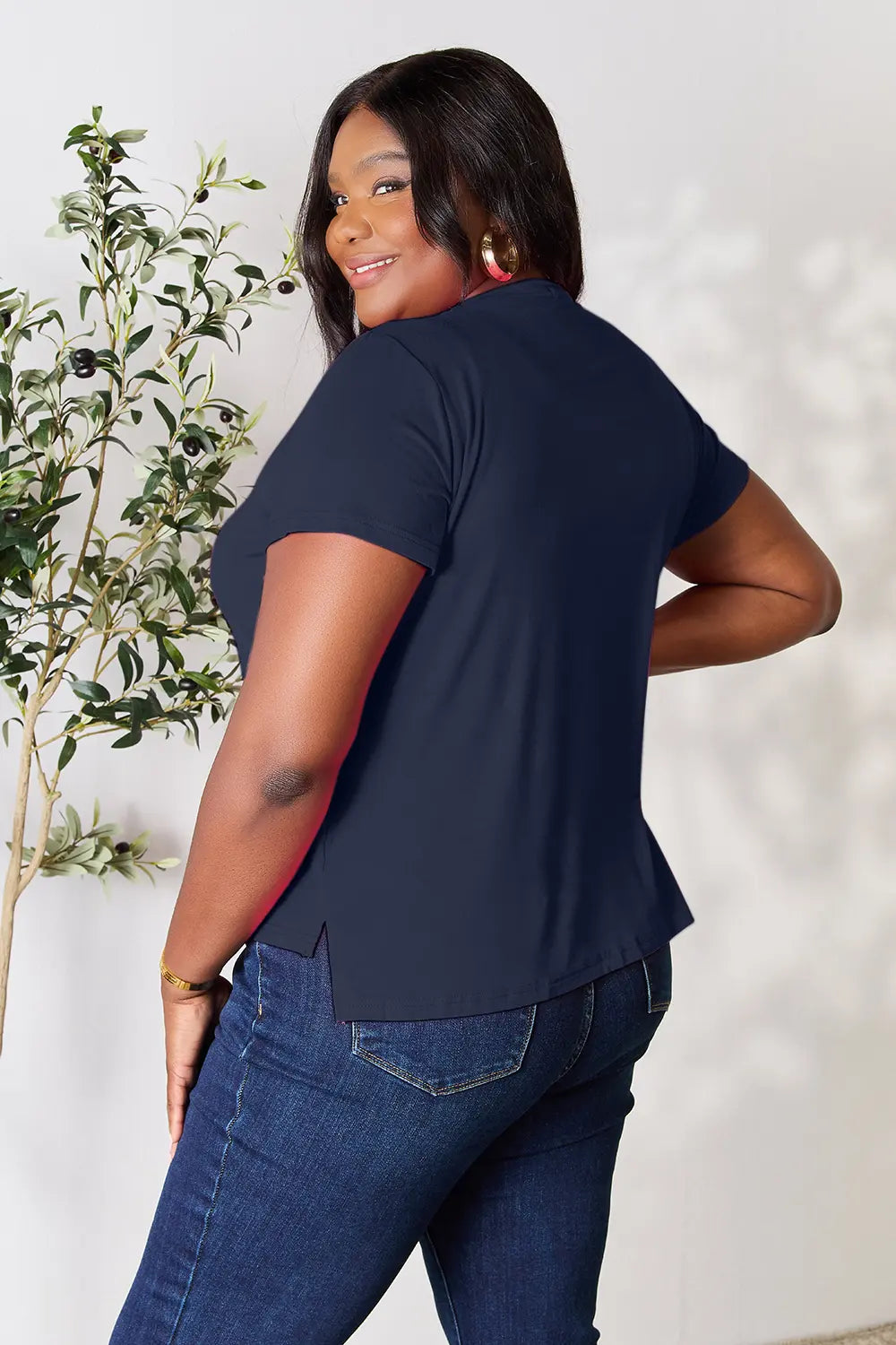 Basic Bae Full Size Round Neck Short Sleeve T-Shirt - Lilixa.store