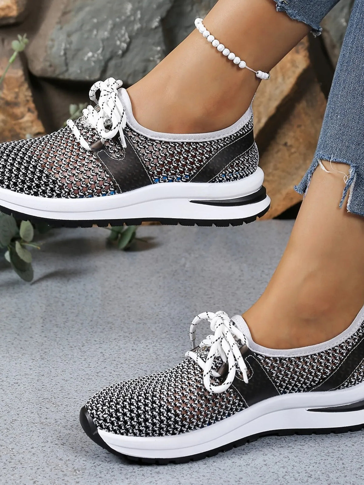 Mesh Breathable Lace Up Athletic - Lilixa.store