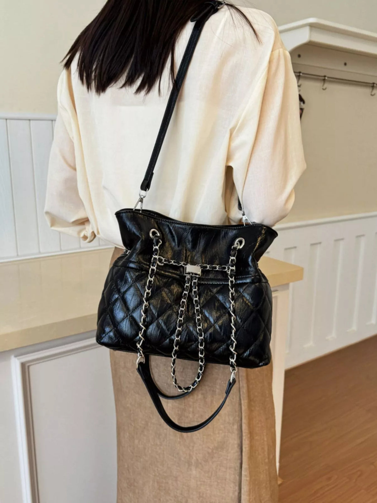 Quilted Chain Shoulder Bag - Lilixa.store