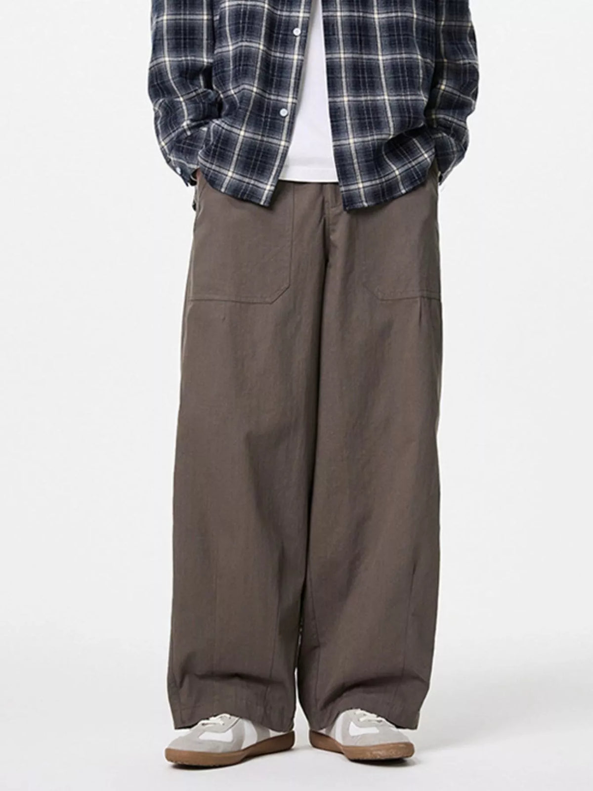 Men's Wide Leg Cargo Pants in Gray