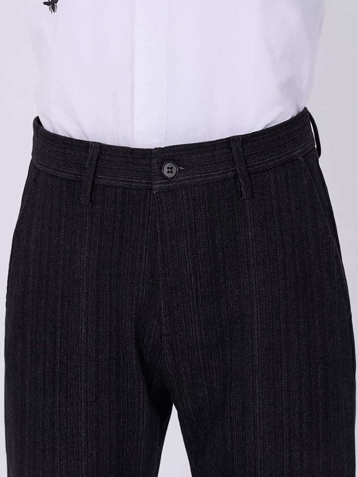Men's Slim Fit Pants in Black, view 4