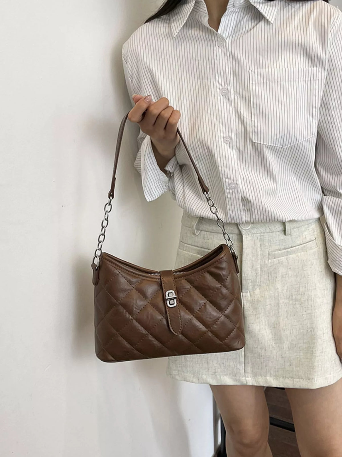 Lock Detail Quilted Shoulder Bag