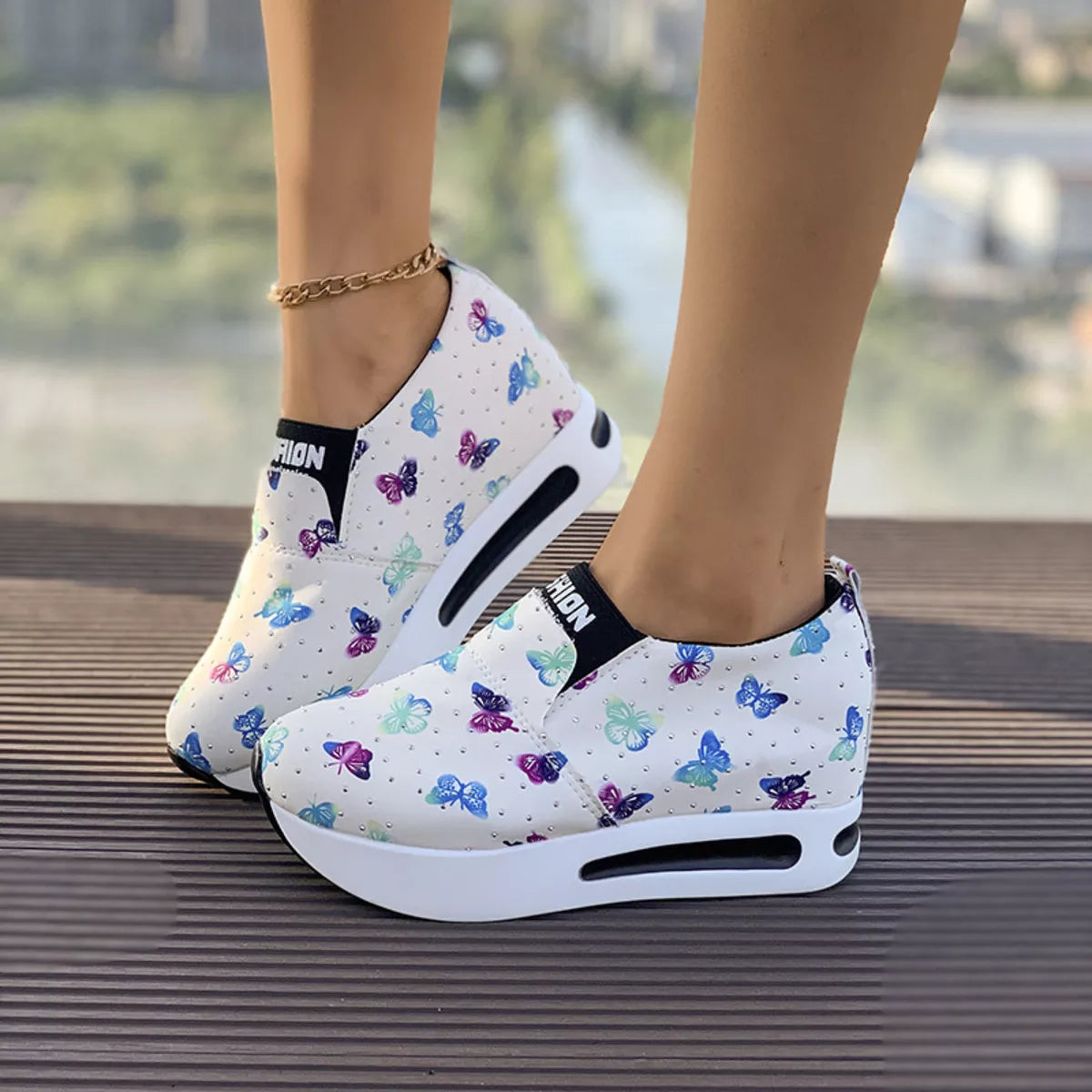 Butterfly Round Toe Slip-Ons in Beige