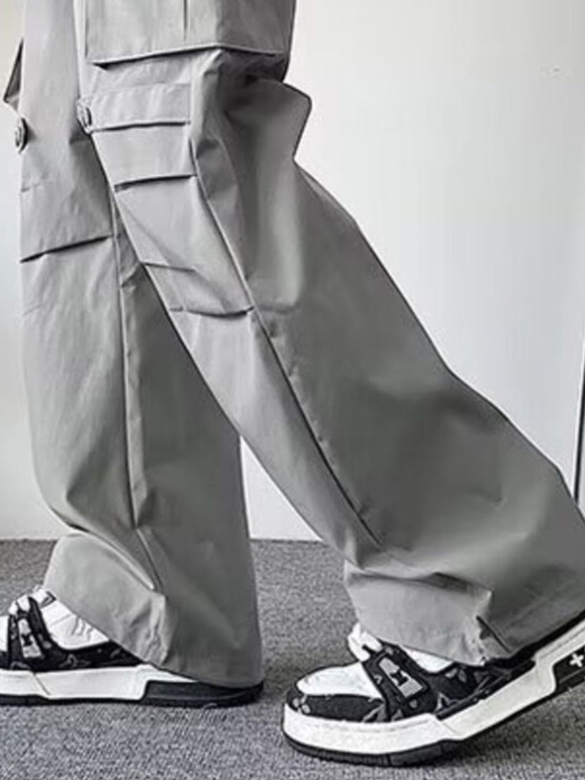 Men's Plus Size Loose Fit Multi-Pocket Cargo Pants, view 2