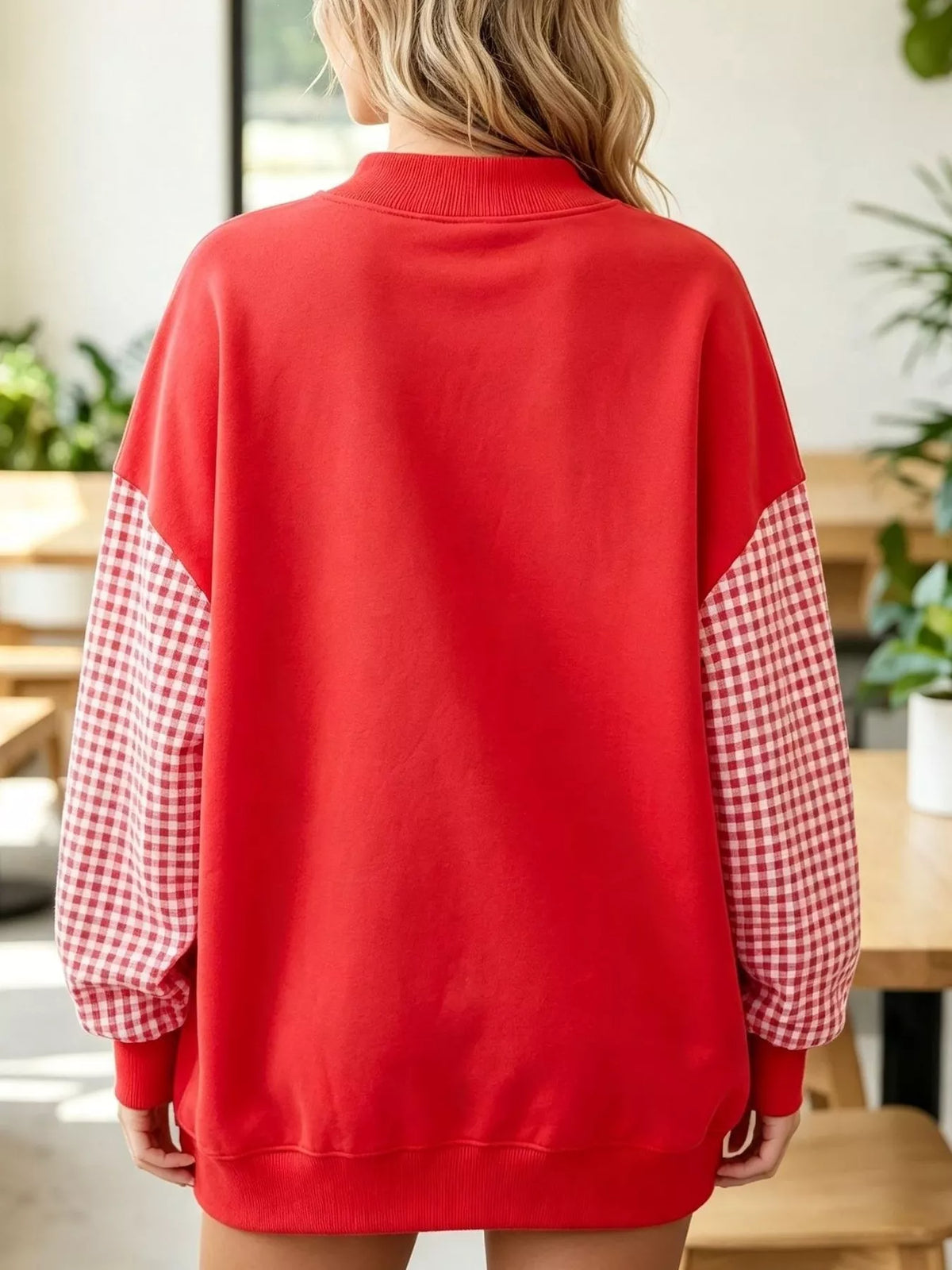 Gingham Sleeves Round Neck Sweatshirt - Lilixa.store