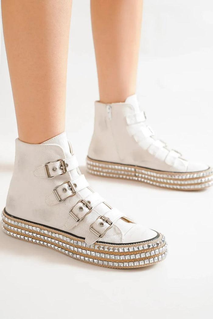 Beast Fashion Multi-Buckle Straps Studded Platform Sneakers - Lilixa.store