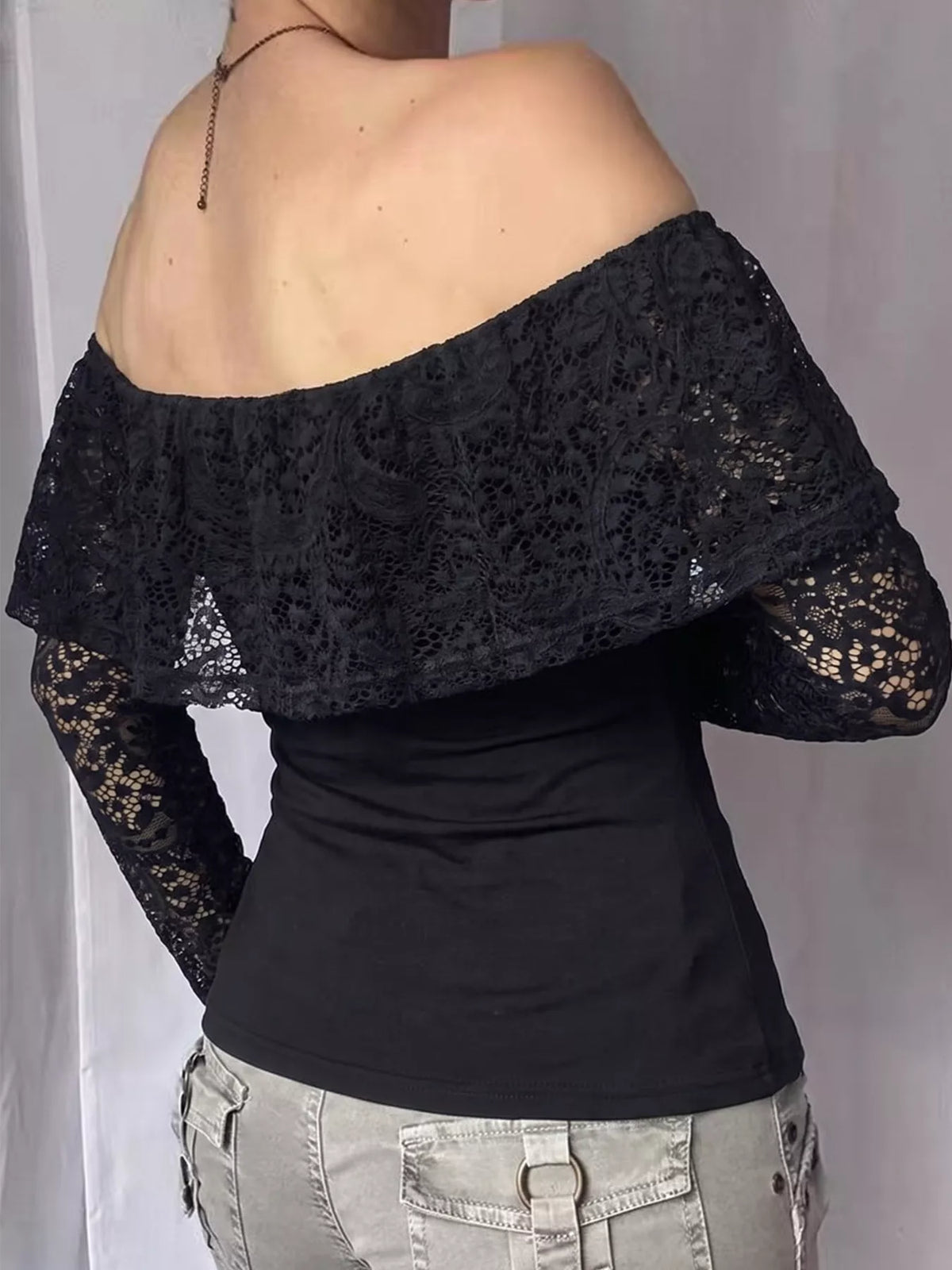 Off-Shoulder Lace Trim Long Sleeve T-Shirt
