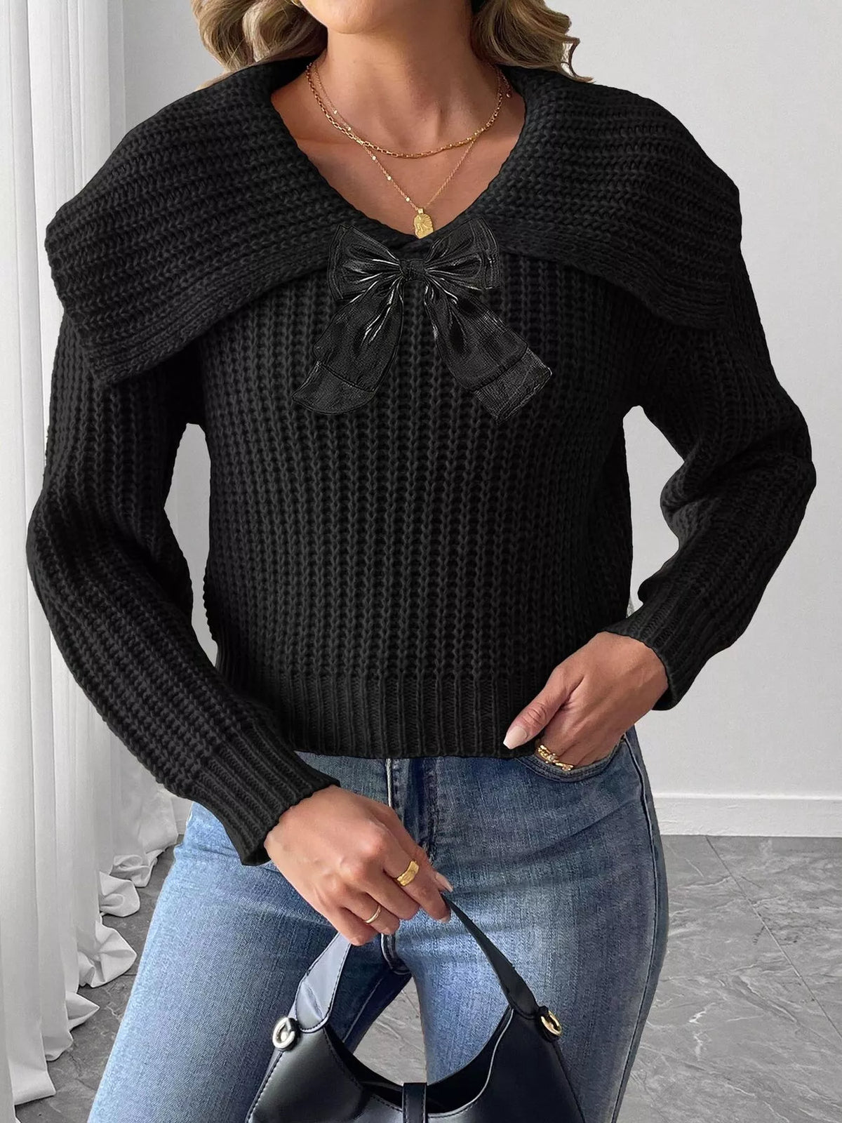 Contrast Bow Long Sleeve Sweater