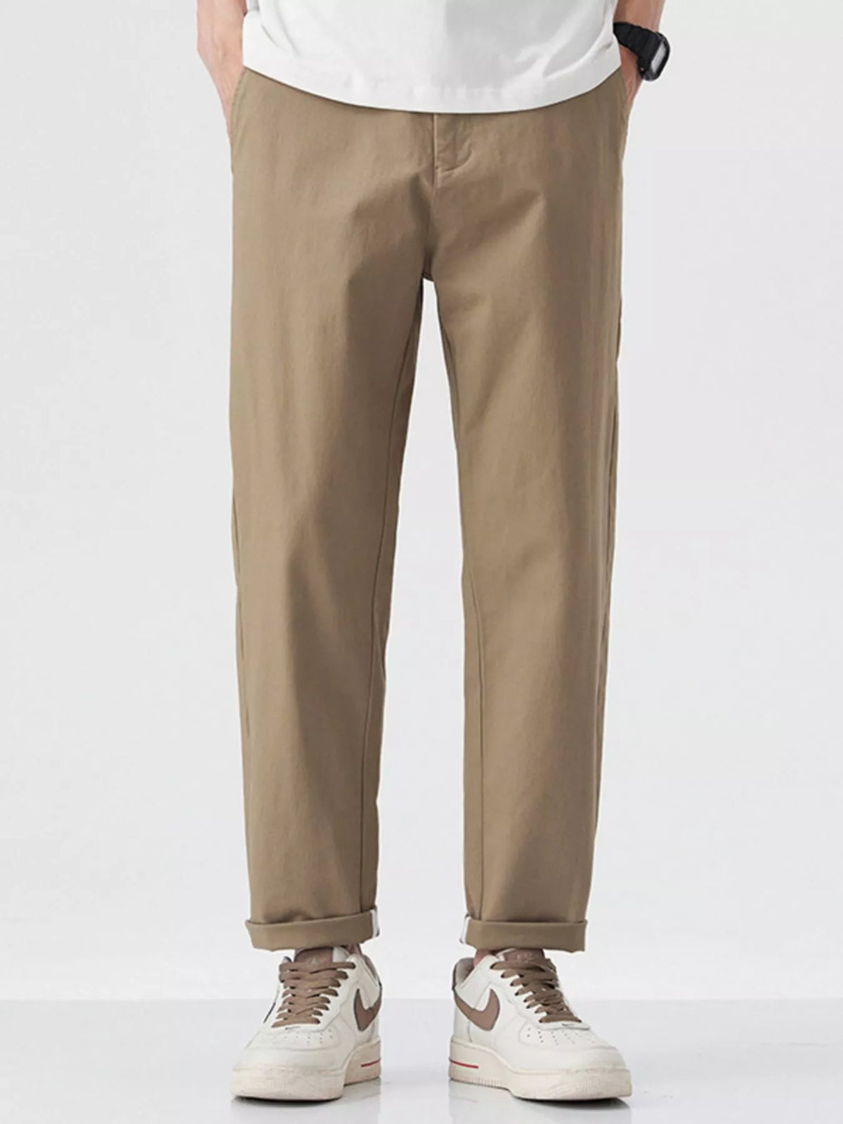 Men's Loose Fit Pants in Coffee