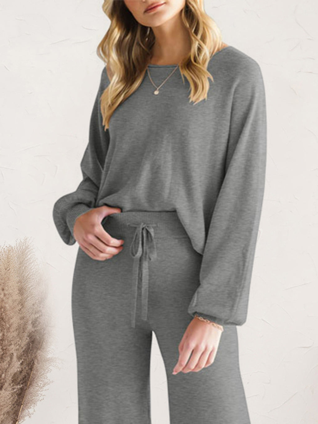 Long Sleeve Lounge Top and Drawstring Pants Set - Lilixa.store