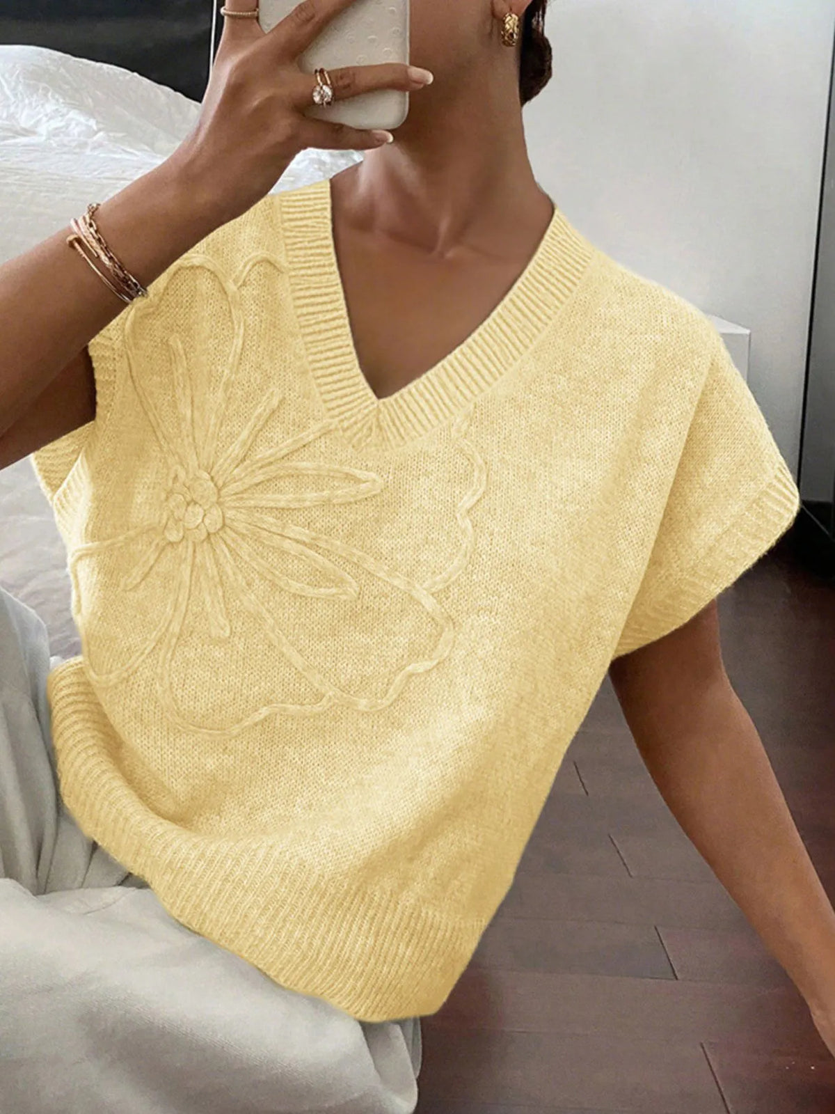Ribbed Hem V-Neck Short Sleeve Sweater - Lilixa.store