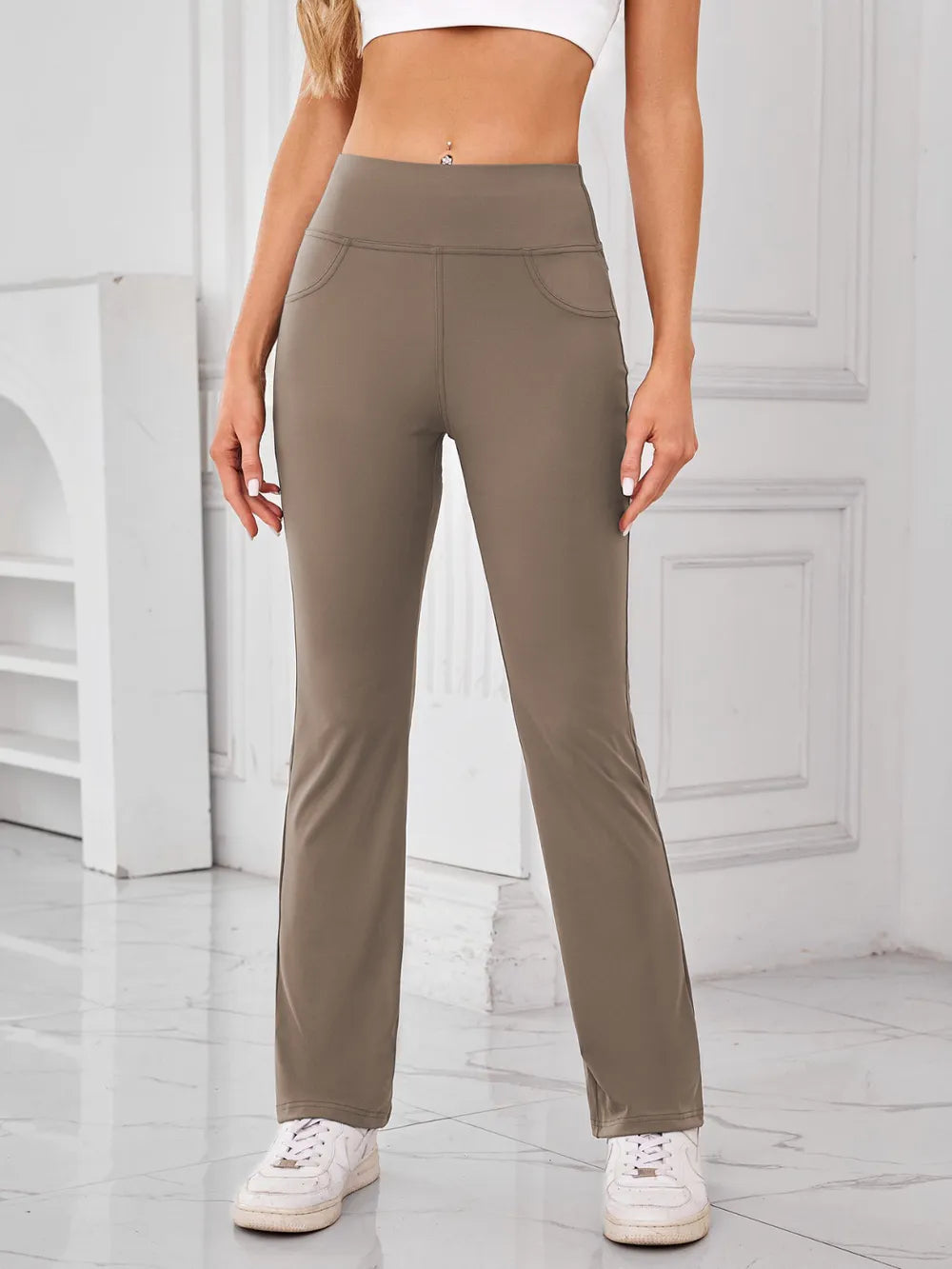 Lovelet High Waist Active Pants with Pockets in Camel