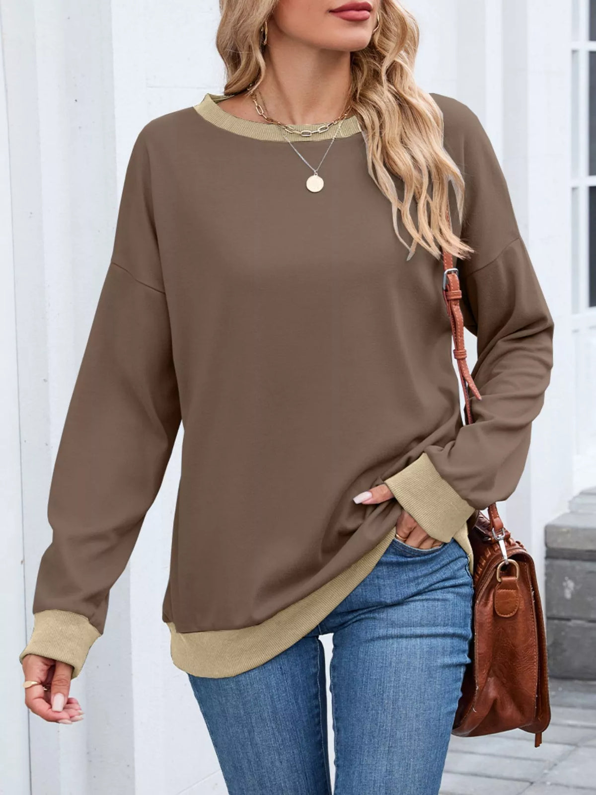 Contrast Trim Long Sleeve Sweatshirt - Lilixa.store