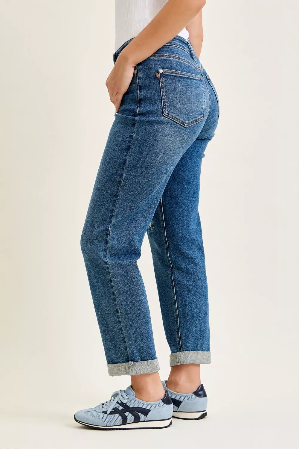 Judy Blue Mid Rise Boyfriend Embroidered Repair Patch Jeans - Lilixa.store