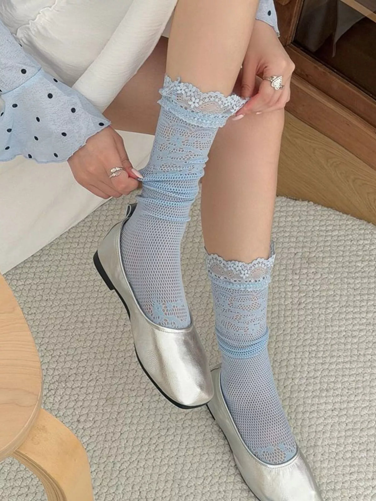 Lace Fishnet Knee-High Socks - Lilixa.store