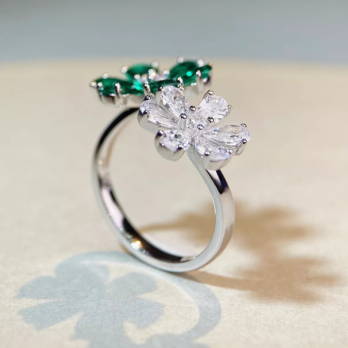 925 Sterling Silver Zircon Flower Ring