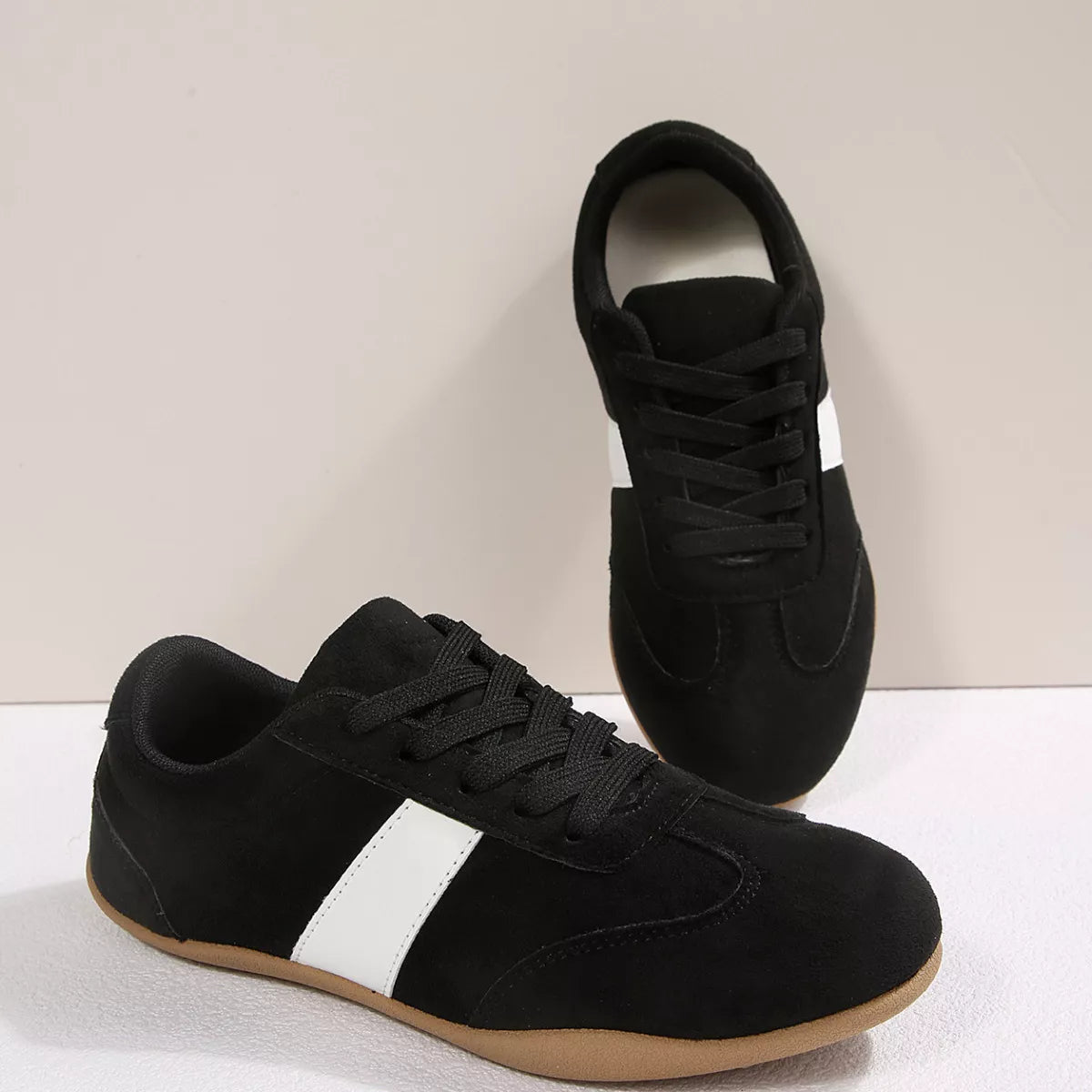 Round Toe Flats Sneakers - Lilixa.store